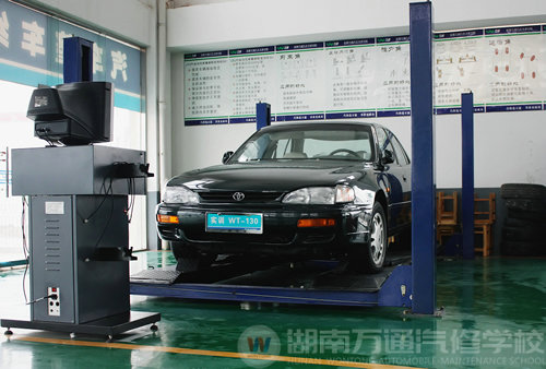 湖南萬通汽車學校，硬件設施