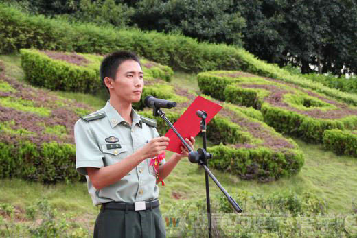 湖南萬通汽車學(xué)校，軍訓(xùn)，開學(xué)典禮
