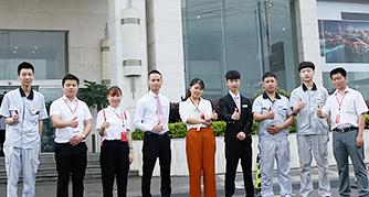 長沙汽修技工學校-就業學子
