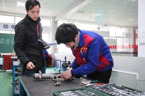 以市場需求為導向 培養企業青睞的人才