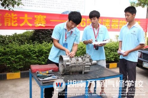 陽光實訓技能大賽，讓學生形成你追我趕的學習氛圍，提升創新能力