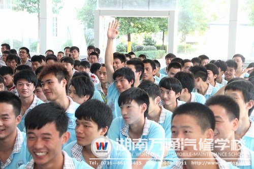 聆聽闞有波教授的逐夢歷程，學子們受益匪淺