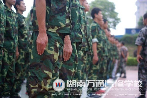 嚴謹如一，將姿勢做到最好！