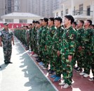 “三教三訓”之軍事訓練：塑造學生健康體魄