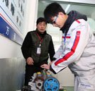 “新生駕到”之向尚:棄考高三生立志成為汽車4S店店長