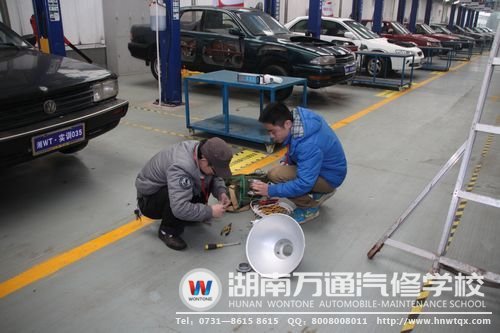 學校后勤水電工作人員及時排查任何安全隱患