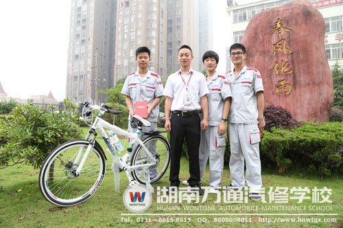 再接再厲，爭取在總決賽中勇得桂冠！