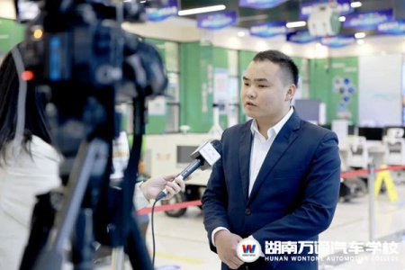 央視聚焦：新能源汽車產業的繁榮與人才挑戰
